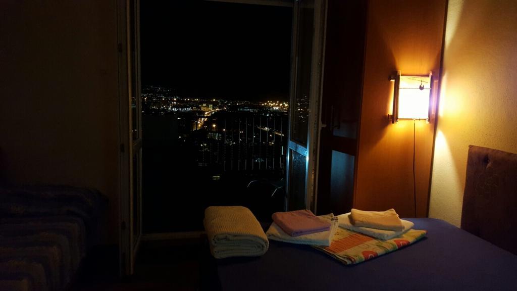 Apartment Sea & Mountain Bar Bagian luar foto